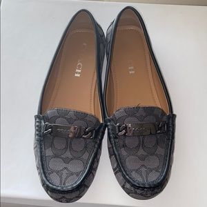 Coach loafers black/grey with branded emblem sz 8